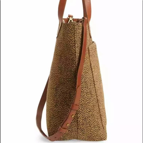 $215 Madewell Medium Transport Tote: Genuine Calf Hair - Picture 4 of 7